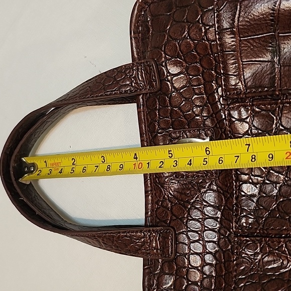Vintage Etienne Aigner Brown Faux Lether Croc Embossed Mini Handbag EUC - Picture 11 of 12